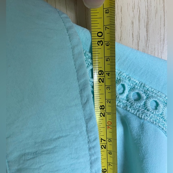 Felina XL Button Front Top Collared Short Sleeve Lace Detail Shirt AQUA - Picture 9 of 10